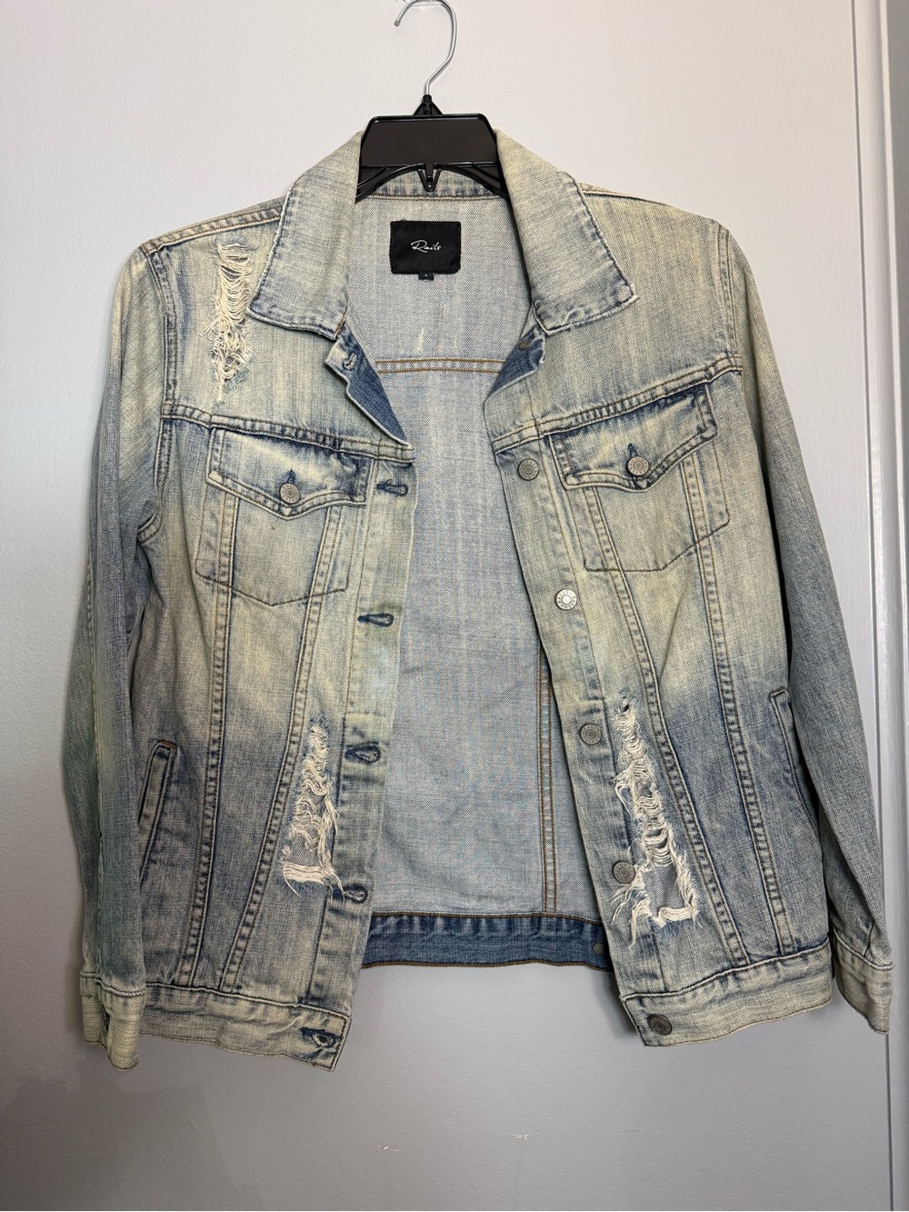 44. Rails Washed Light Blue Distressed Jean Jacket - Picture 1 of 5